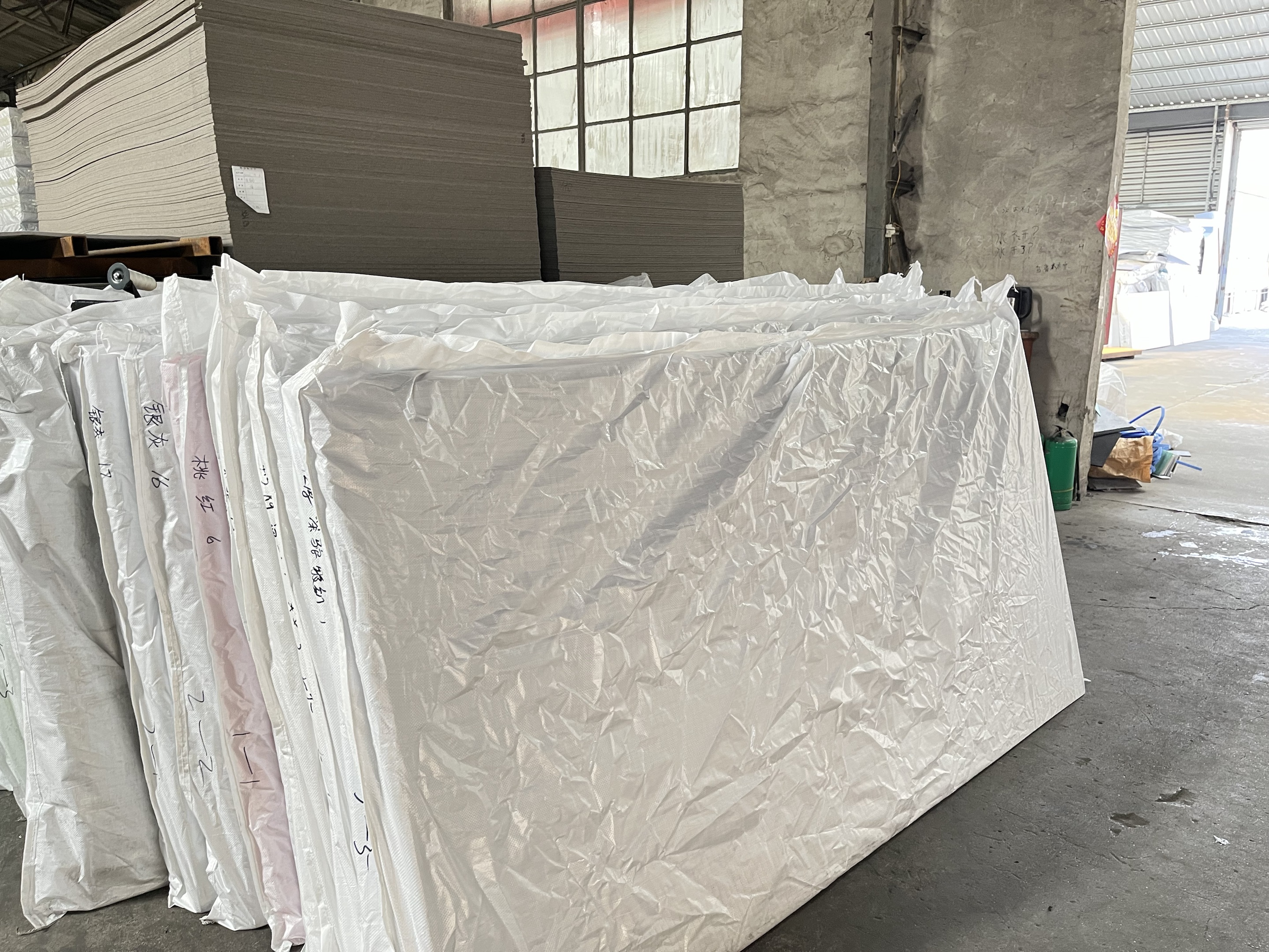 98cd3d74-52fb-4b5e-bed7-c83e5142ccfc.jpg 臨沂吸音板